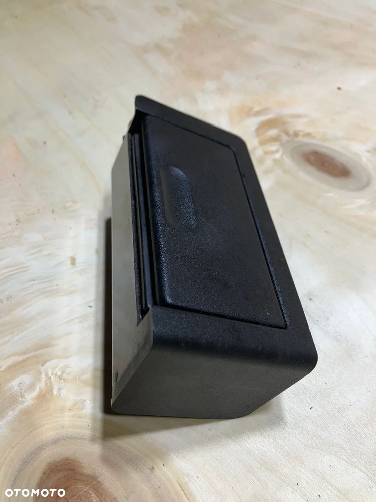 POPIELNICZKA BMW E36 COUPE CABRIO 1960743 1960742 - 5