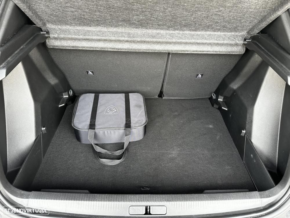 Peugeot e-2008 54 kWh Style - 36