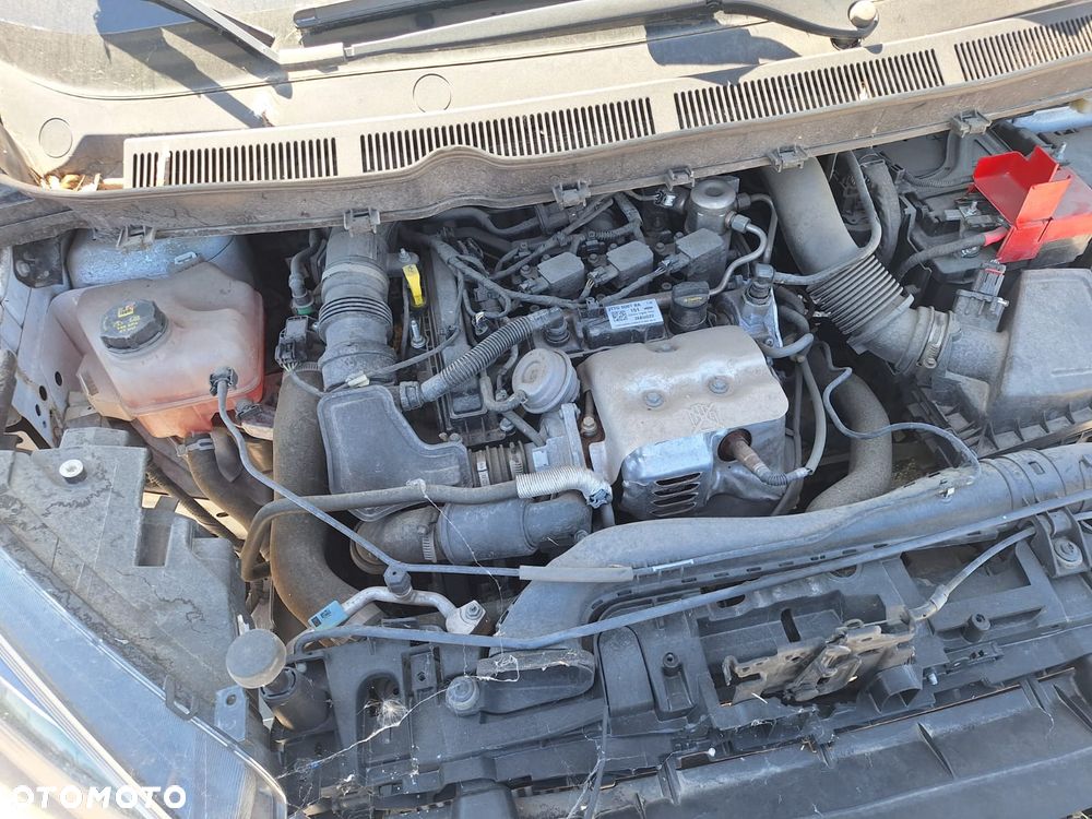 Ford Transit courier - 16
