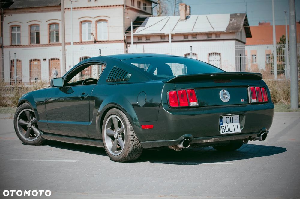 Ford Mustang - 3
