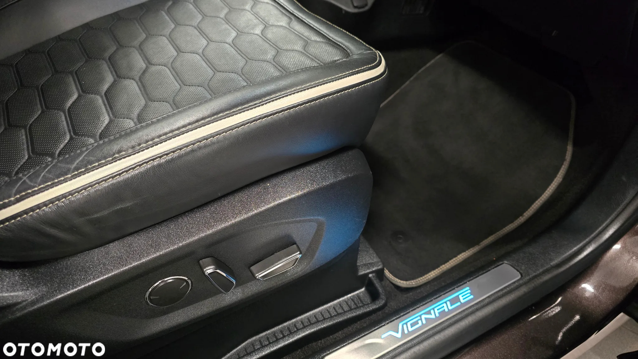 Ford Edge 2.0 EcoBlue Bi-Turbo 4x4 Vignale - 20