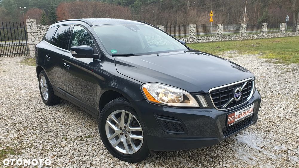 Volvo XC 60 D3 Momentum - 3