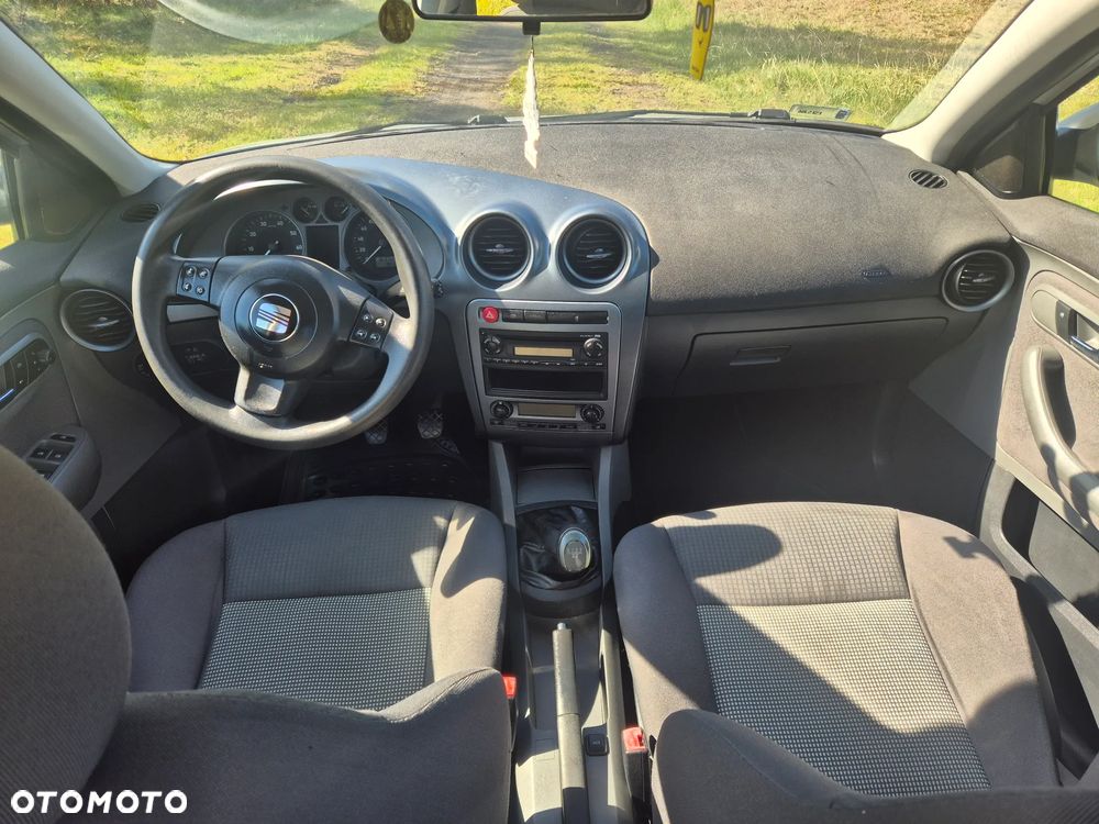 Seat Ibiza 1.4 16V Entry - 16