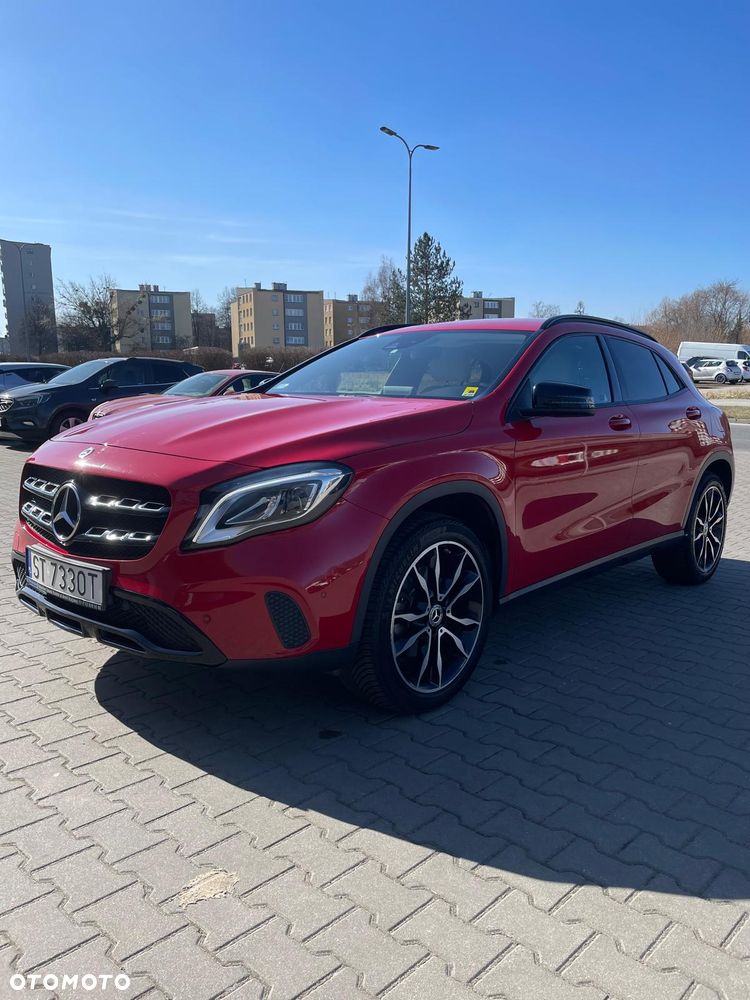 Mercedes-Benz GLA 220 4-Matic - 5