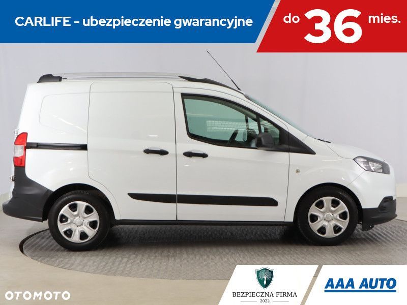 Ford transit-courier - 8