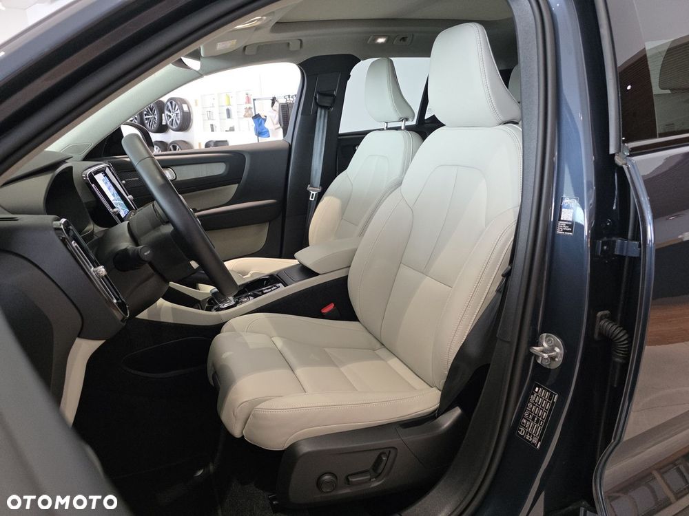 Volvo XC 40 - 12