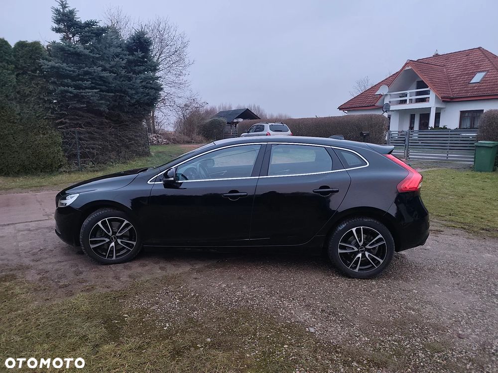 Volvo V40 T3 Geartronic Summum - 15