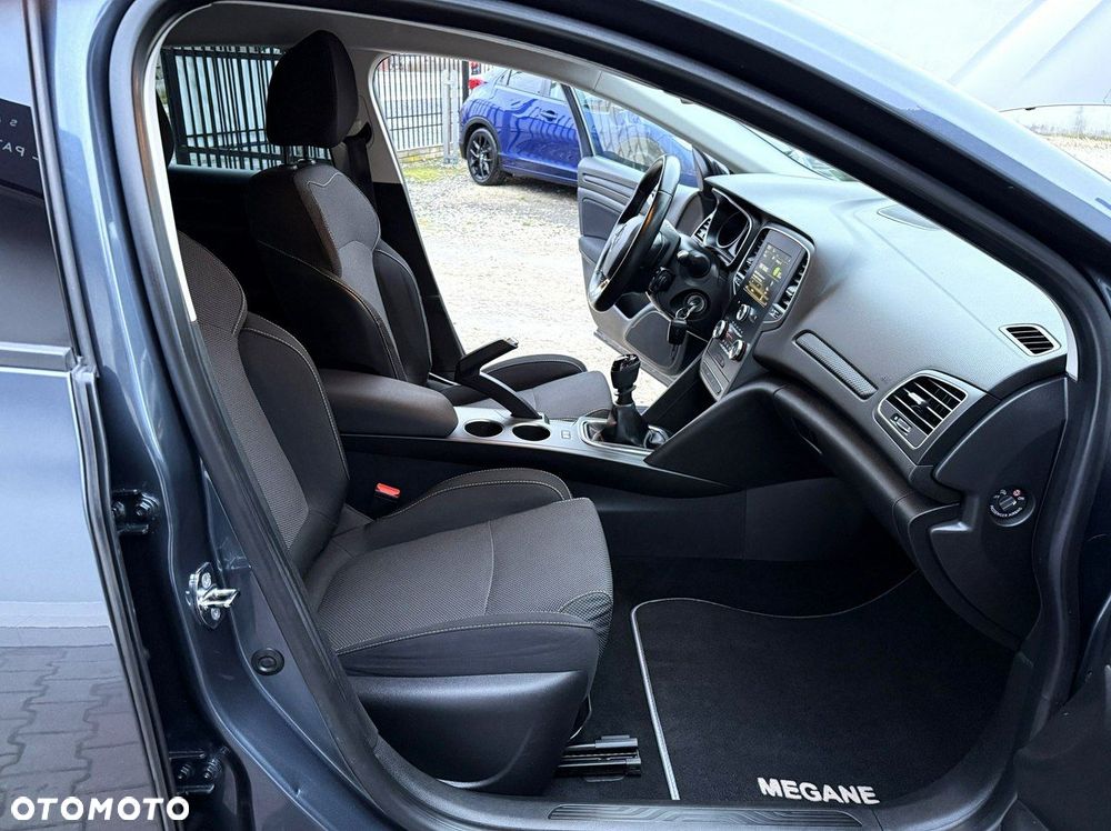 Renault Megane ENERGY TCe 100 INTENS - 22