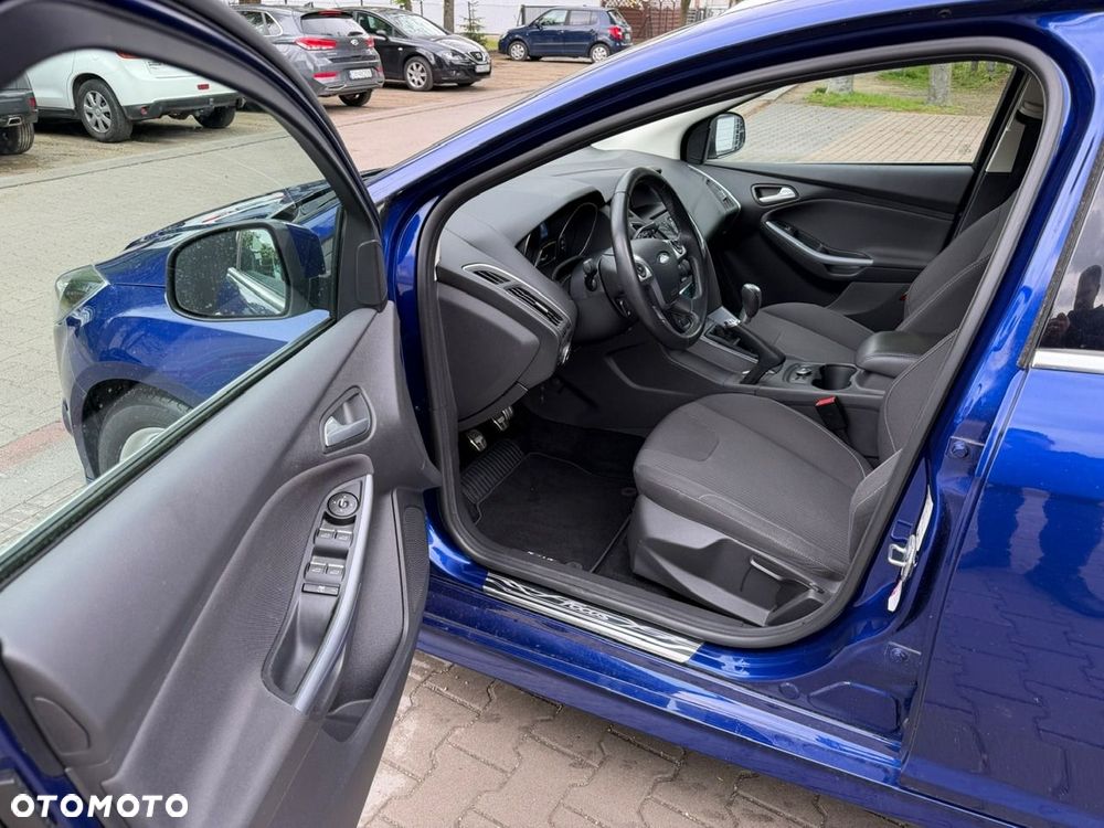 Ford Focus - 11