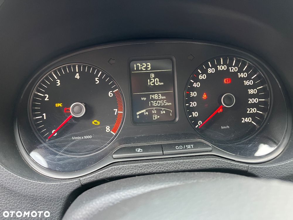 Volkswagen Polo - 13