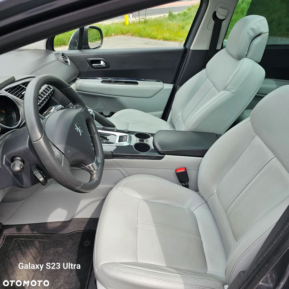 Peugeot 3008 2.0 HDi Premium+ - 17