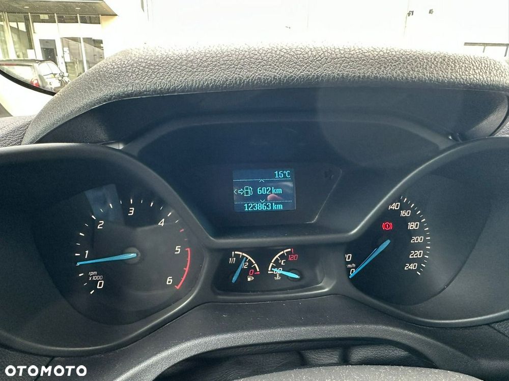 Ford Transit Connect - 10