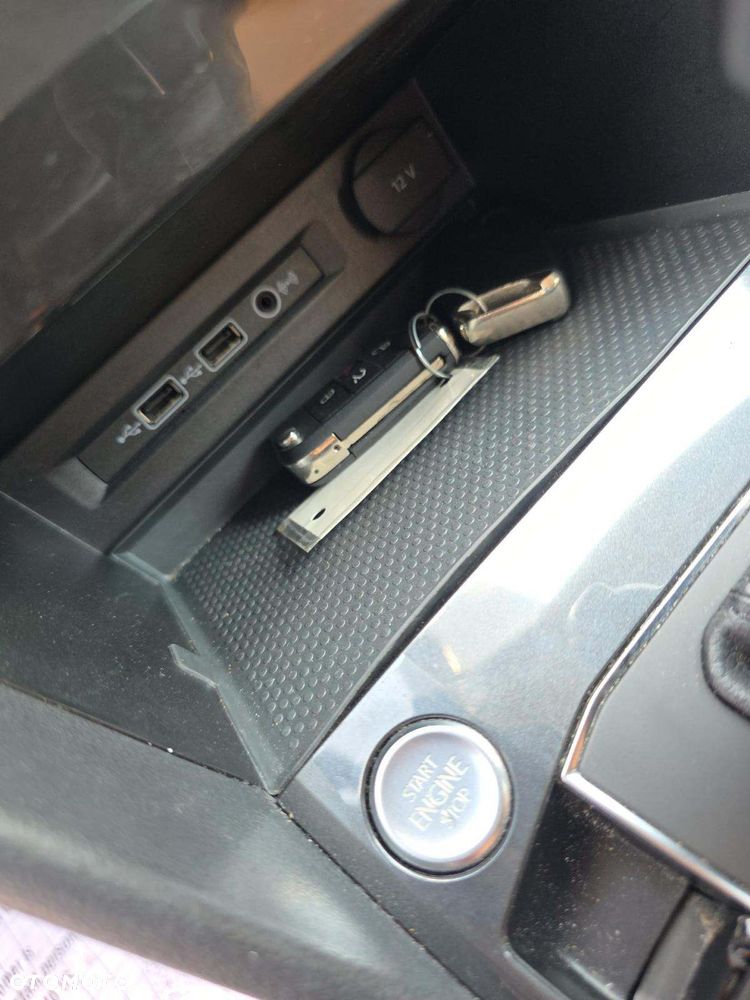 Volkswagen Tiguan - 7