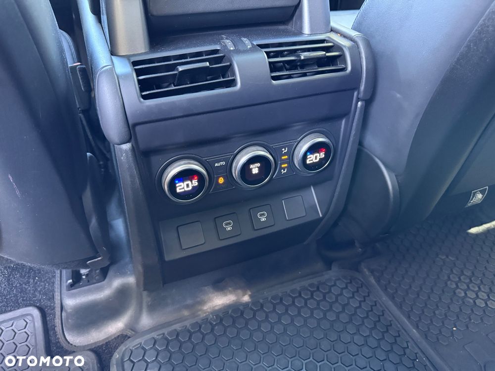 Land Rover Defender 3.0 P400 mHEV X-Dynamic HSE - 19