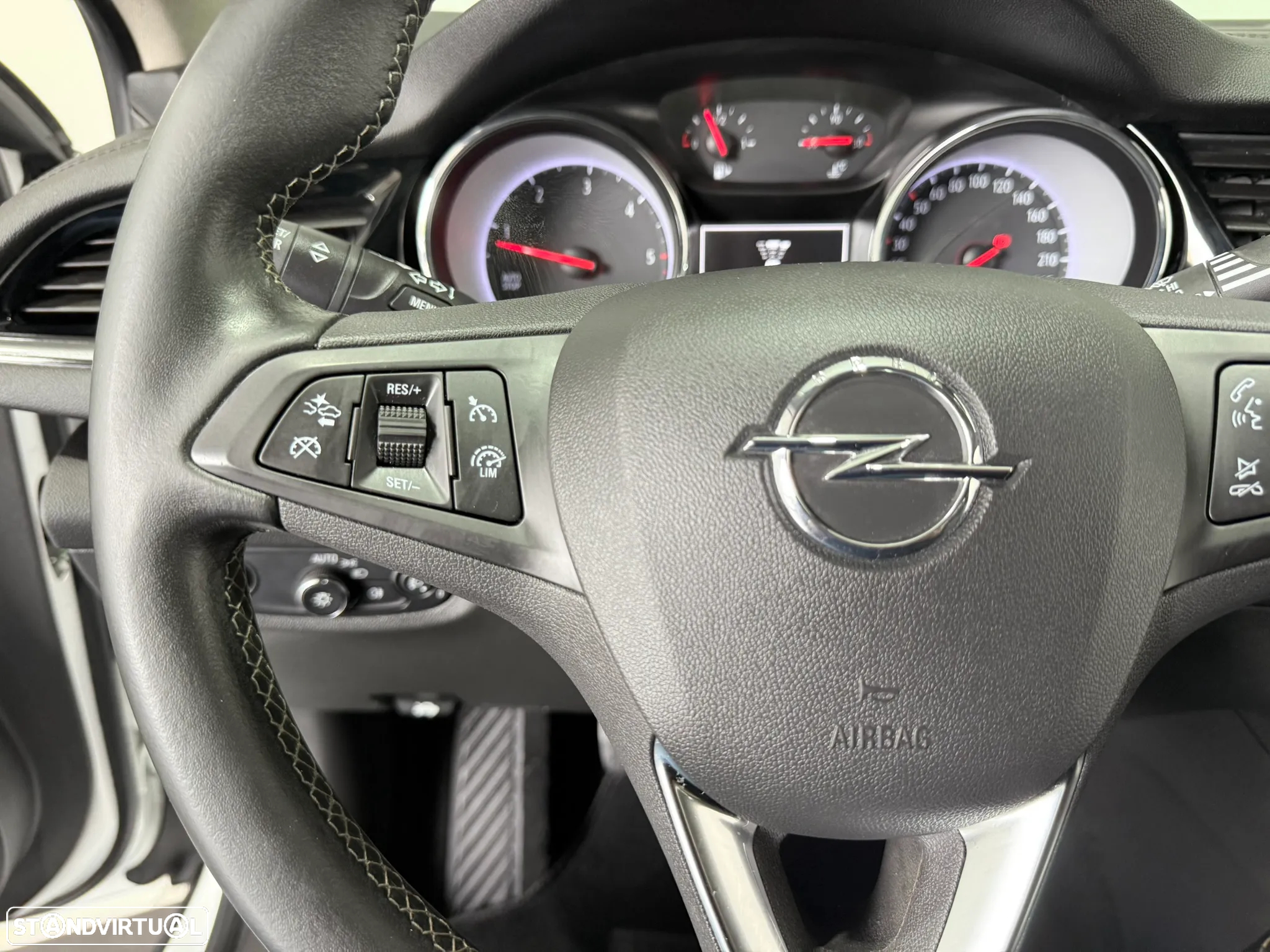 Opel Insignia Sports Tourer 1.6 CDTi Business Edition - 22