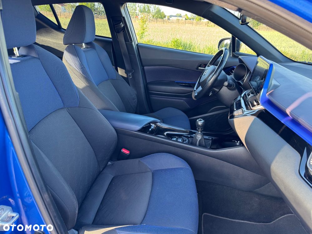 Toyota C-HR 1.2 T Dynamic - 16