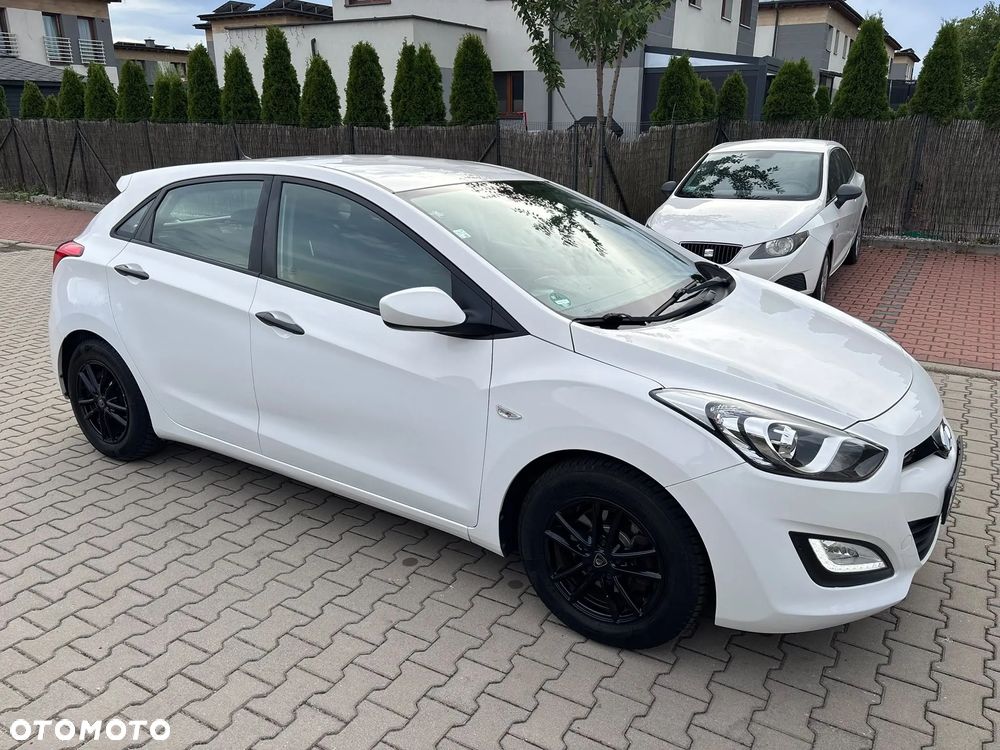 Hyundai i30 1.4 Style - 27