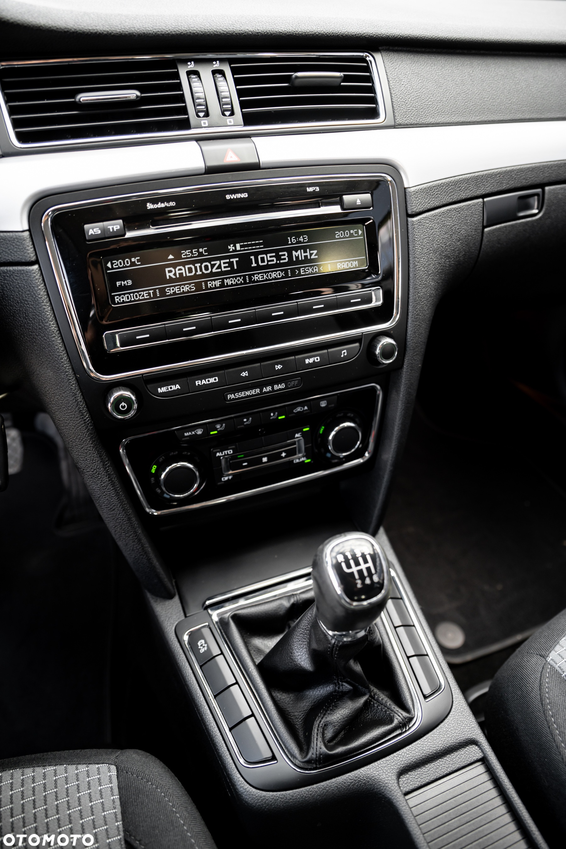 Skoda Superb 2.0 TDI Comfort - 37
