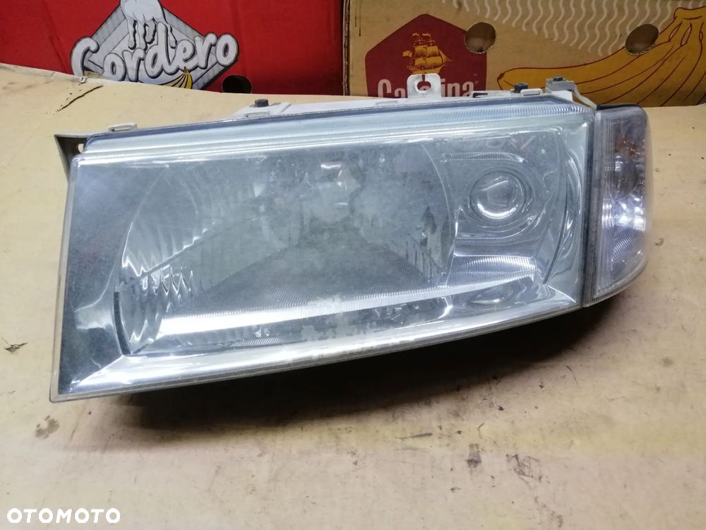 Skoda Octavia I Lift lampy przód komplet 1U1941015K 1U1941016K EU - 2