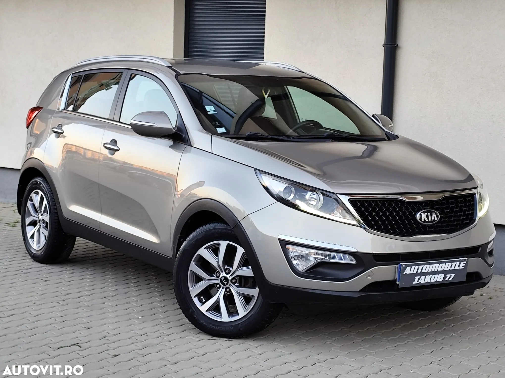 Kia Sportage - 2