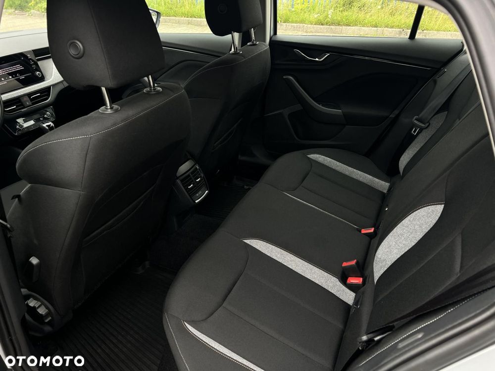 Skoda Scala 1.0 TSI Selection DSG - 11