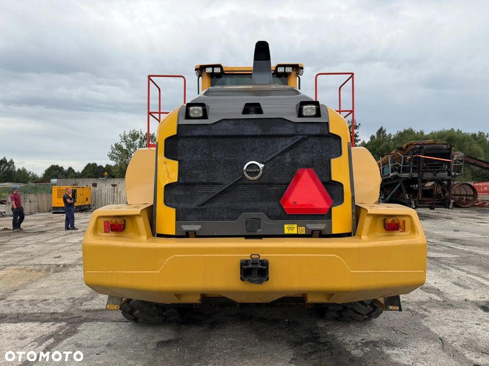 Volvo L220H - 8