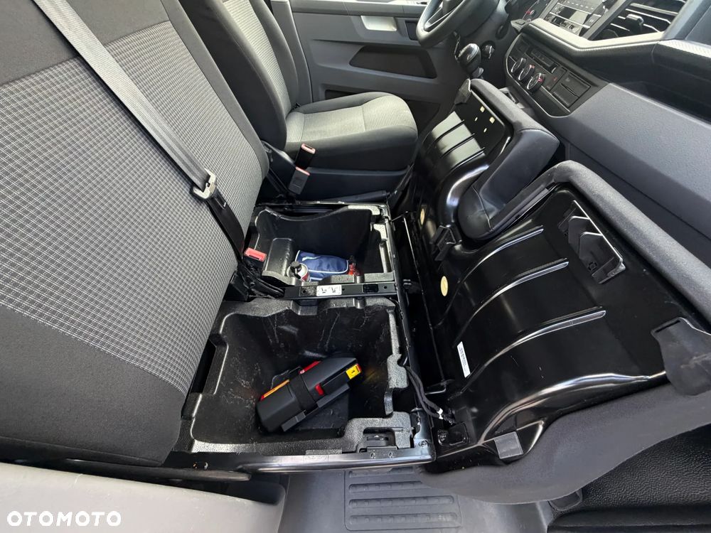 Volkswagen Transporter L2H1 Plus Trendline - 16