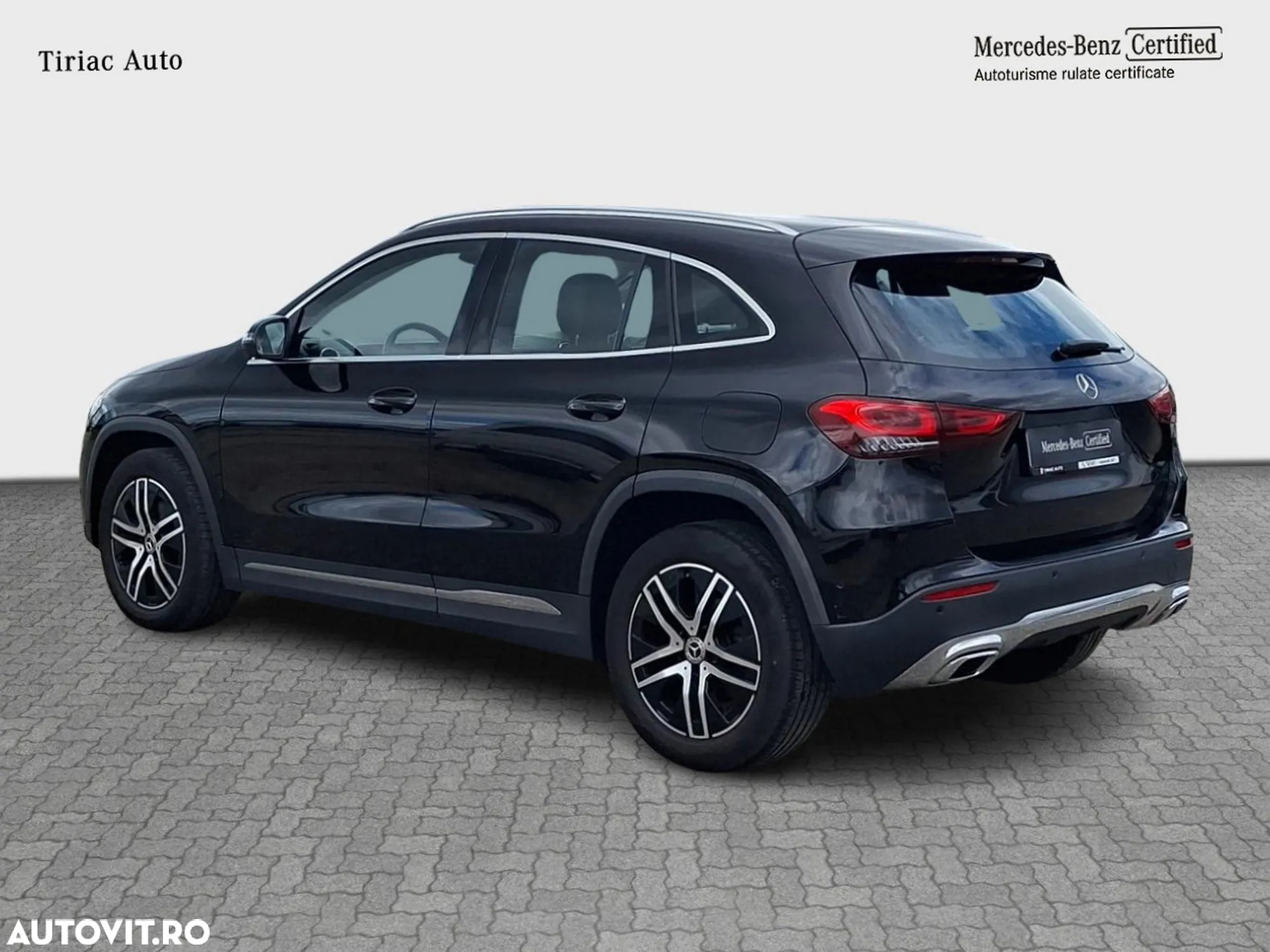 Mercedes-Benz GLA 200 d 4Matic 8G-DCT - 4