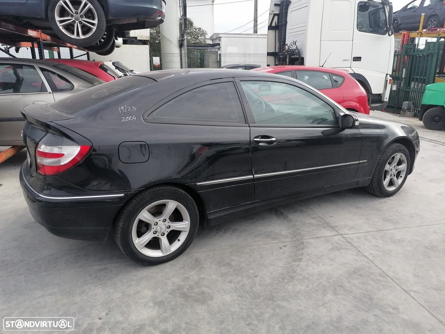 Peças Mercedes-Benz C-Class Coupe(W203) 2000 a 2007 - 32