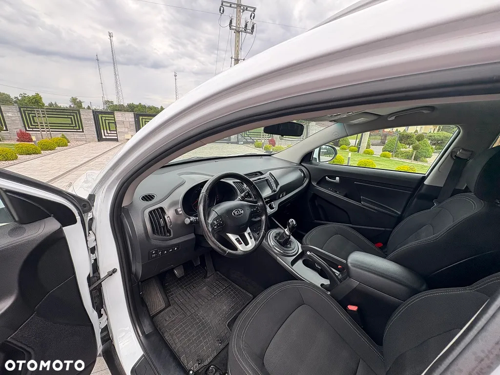 Kia Sportage 2.0 CRDI S - 10