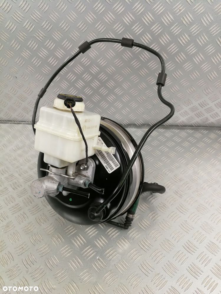 6786685 serwo pompa hamulcowa BMW F01 750 i 4,4 B