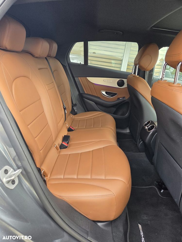 Mercedes-Benz GLC Coupe 300 4Matic 9G-TRONIC AMG Line - 14