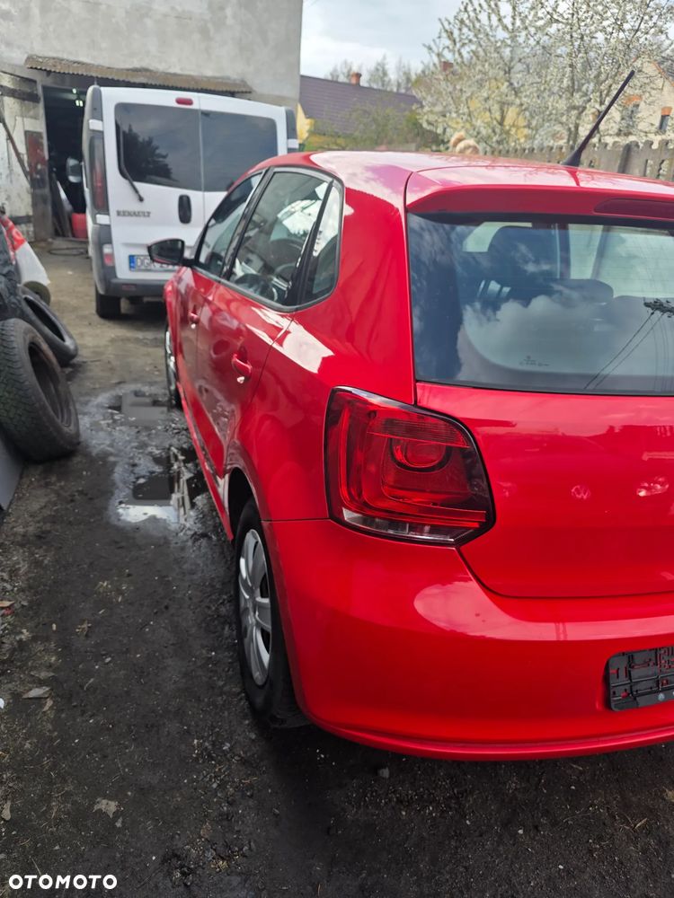 Volkswagen Polo - 8