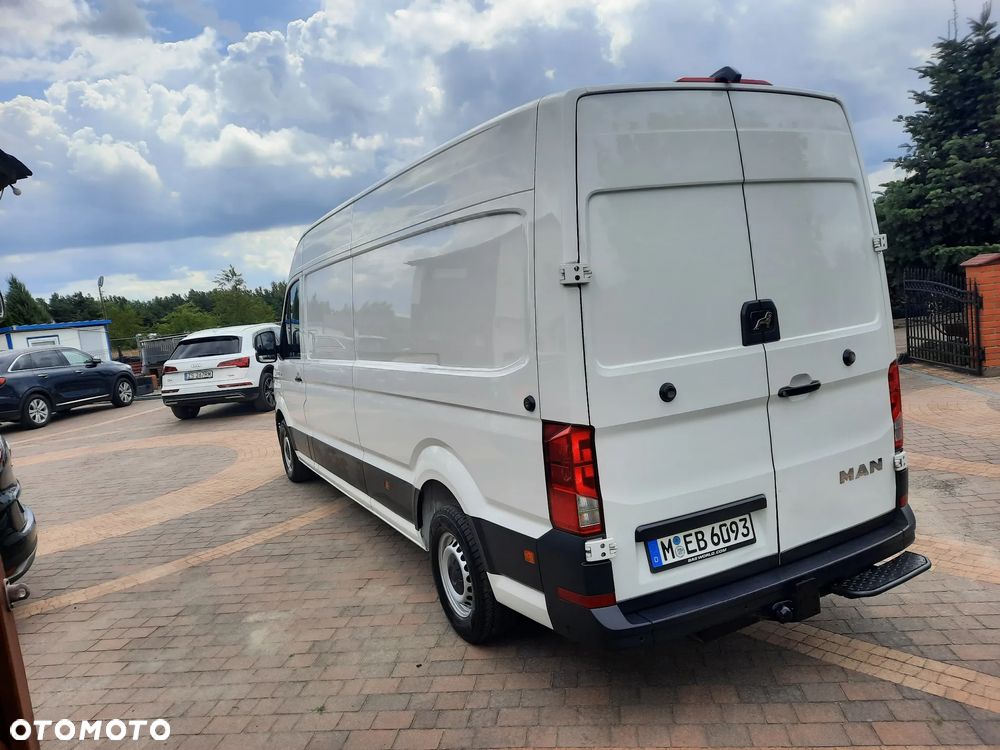 Volkswagen Crafter  - L4 H3 - 4