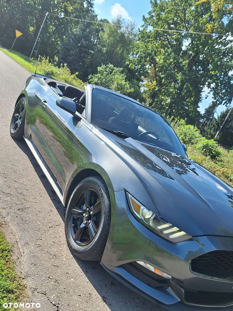 Ford Mustang 3.7 V6 Premium - 1