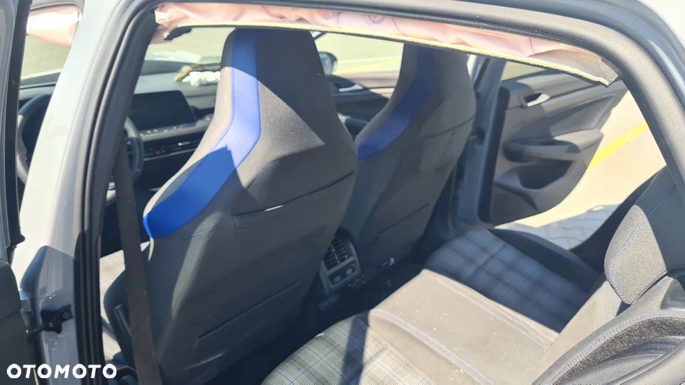 Volkswagen Golf 1.5 eTSI EVO Style DSG - 11