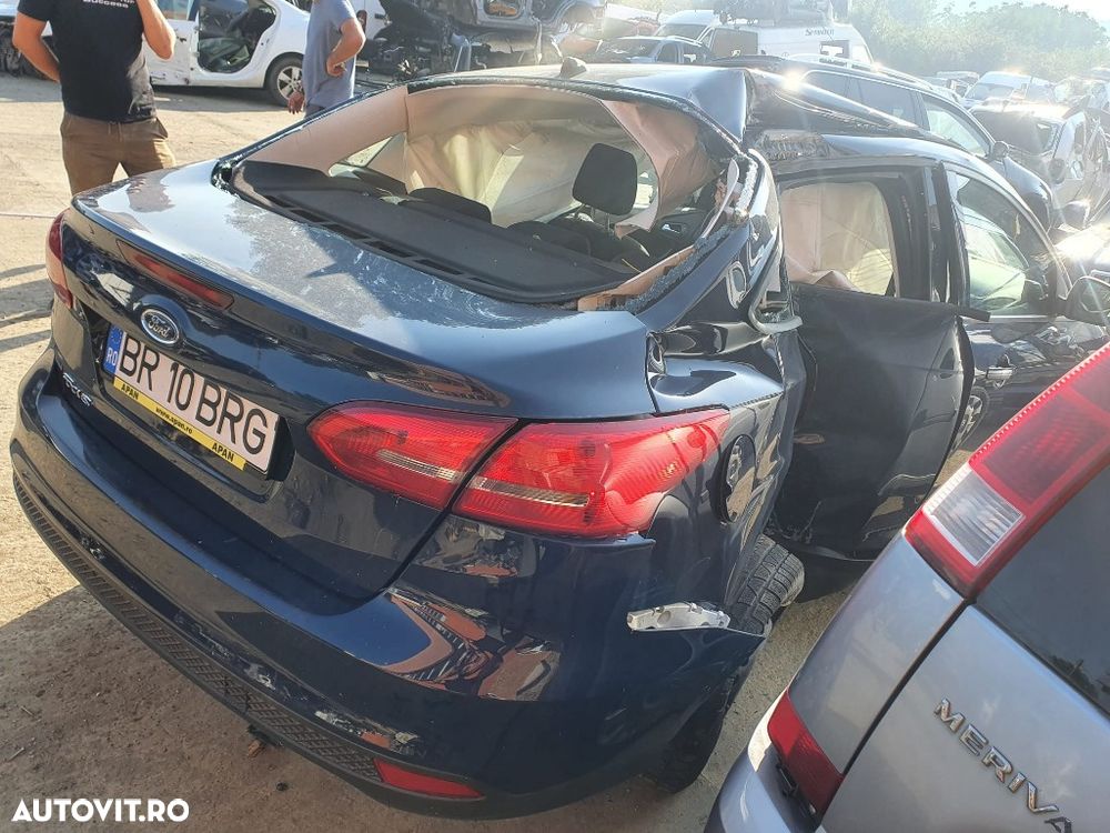 Dezmembrez Ford Focus 3 motor 1.5tdci 120cp XWDA dezmembrez cutie de viteze 6+1 trepte aripa spate - 4