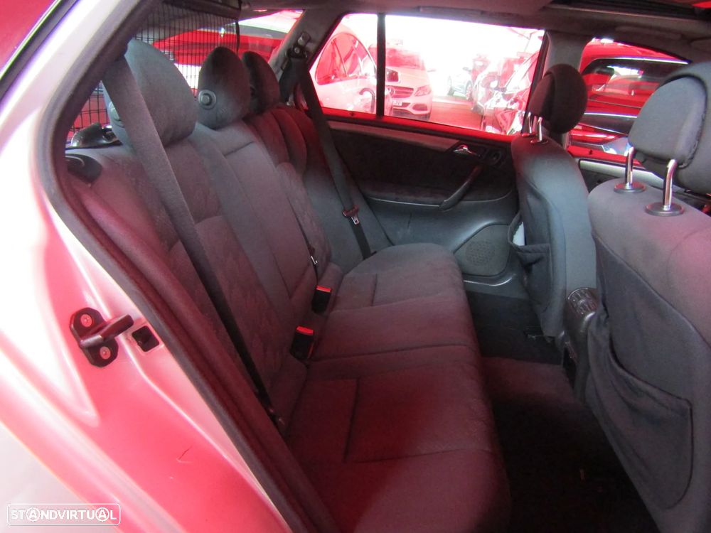 Mercedes-Benz C 220 - 4