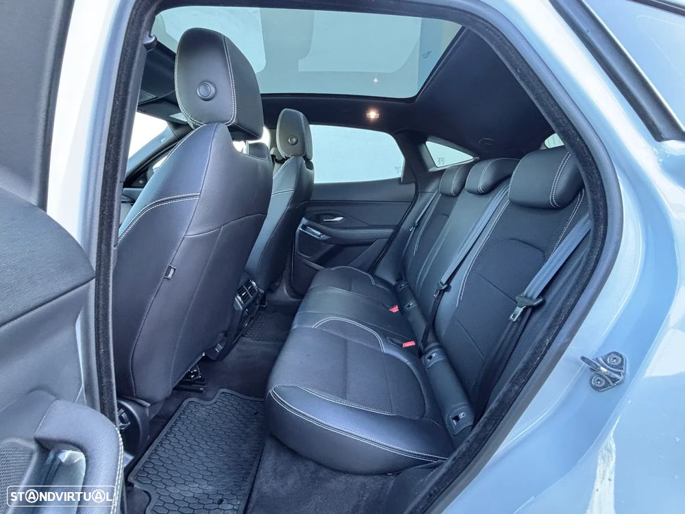 Jaguar E-Pace 2.0 i4D R-Dynamic SE - 24
