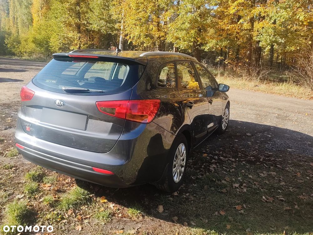 Kia Ceed - 6