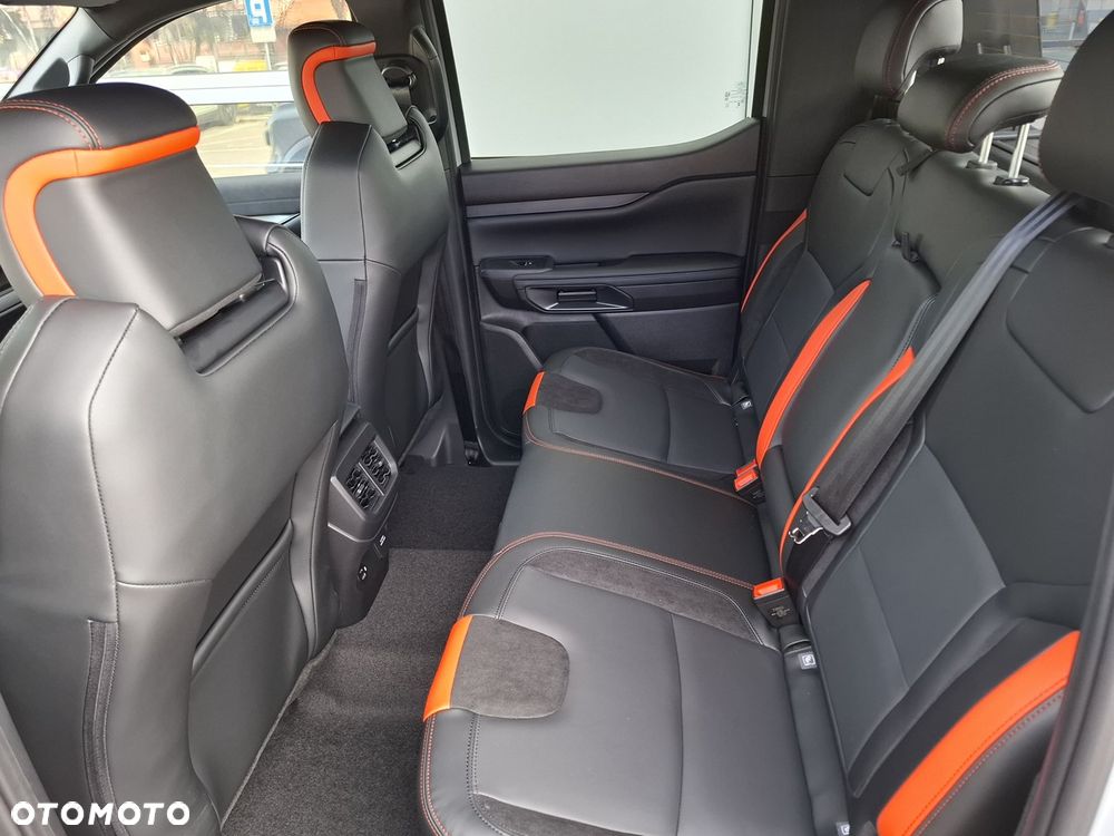 Ford Ranger Raptor - 10