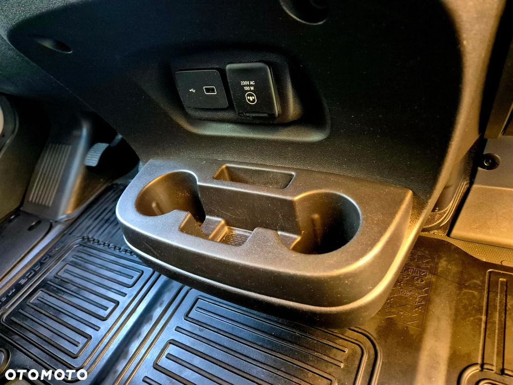 Toyota Proace max - 30