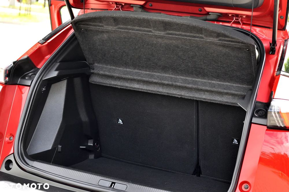 Peugeot 2008 BlueHDi 110 Allure Pack - 15