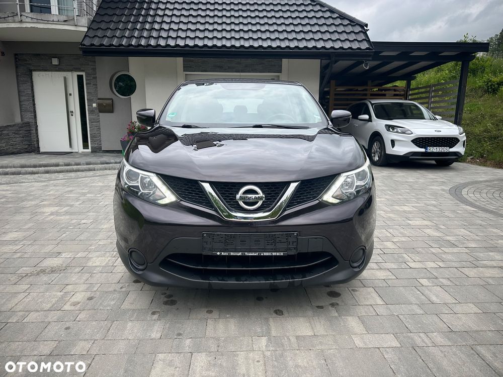 Nissan Qashqai - 2