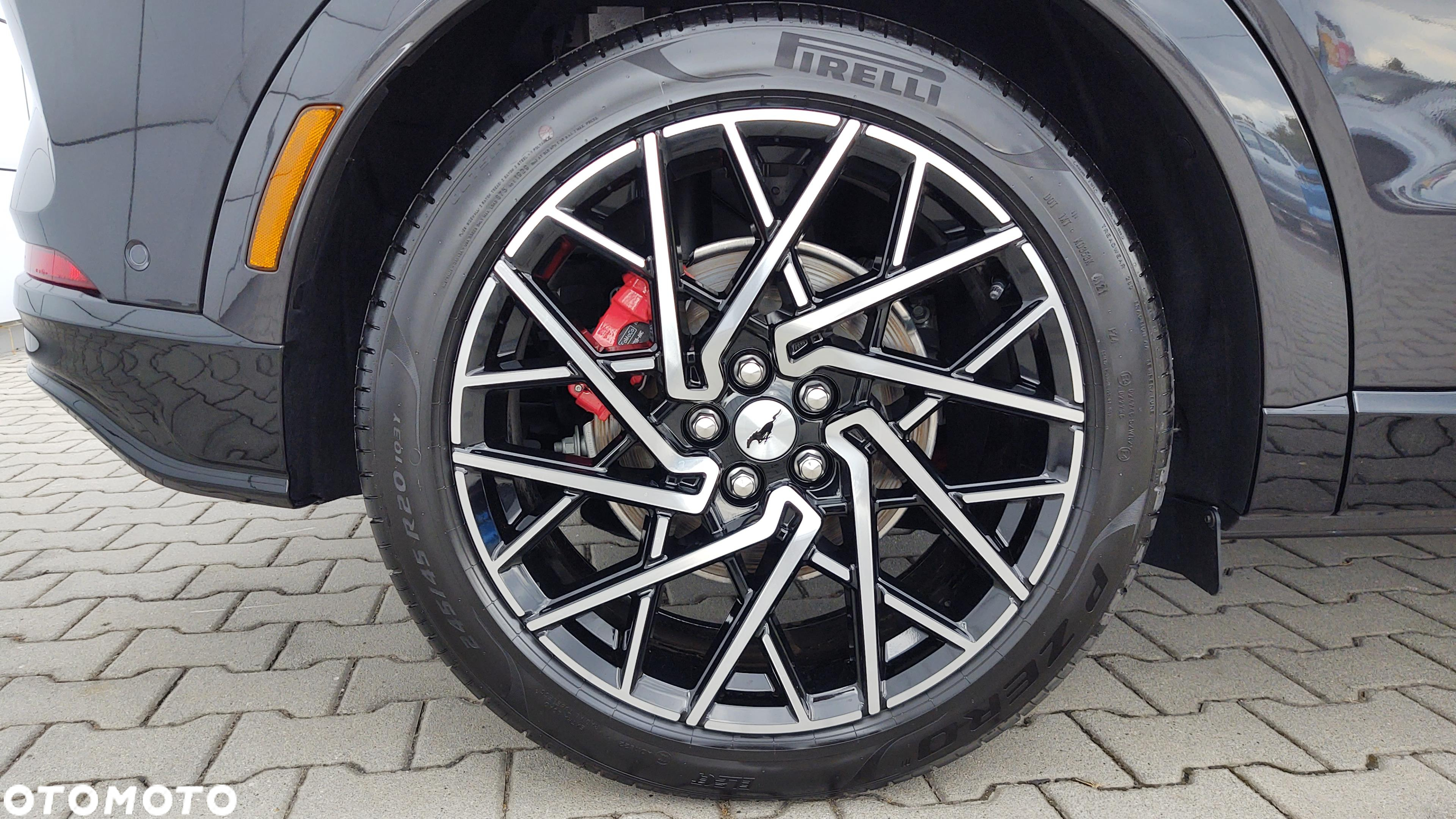 Ford Mustang Mach-E AWD GT - 7
