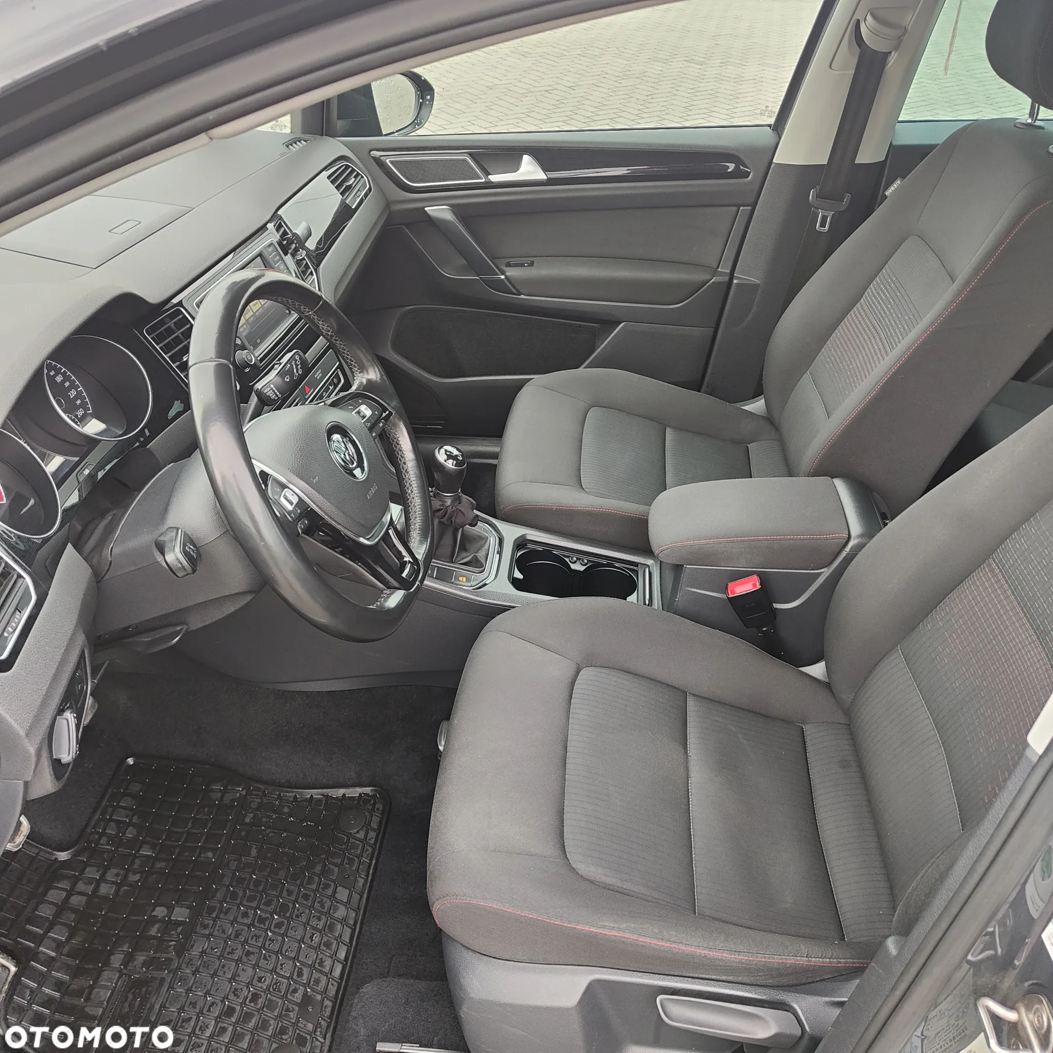 Volkswagen Golf Sportsvan VII SV 1.6 TDI Comfortline - 10