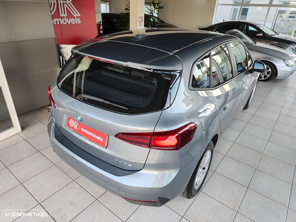 BMW 225xe Active Tourer - 13