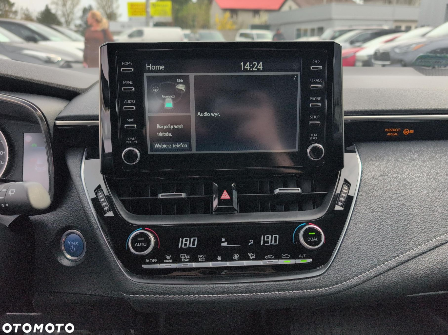 Toyota Corolla - 18