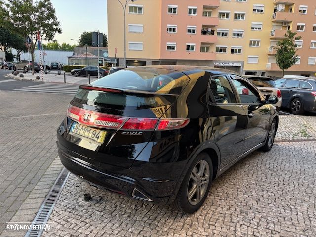 Honda Civic 1.4 i-VTEC Sport Edition - 12