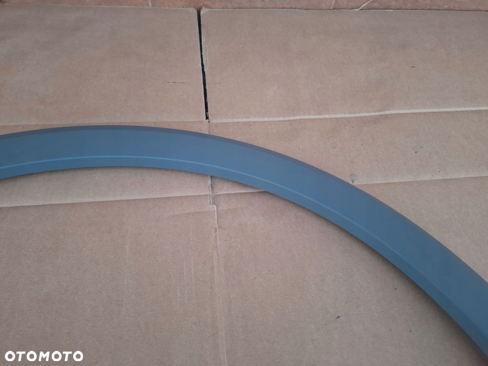 listwa błotnik prawa tylna audi q4 e tron 89a idealna - 3